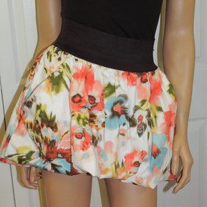 A. Byer Bubble Double Pockets Floral Mini Skirt S